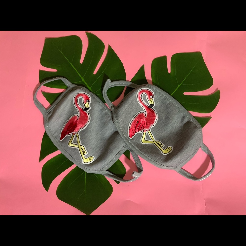 Flamingo Mask - Picture 2 of 5